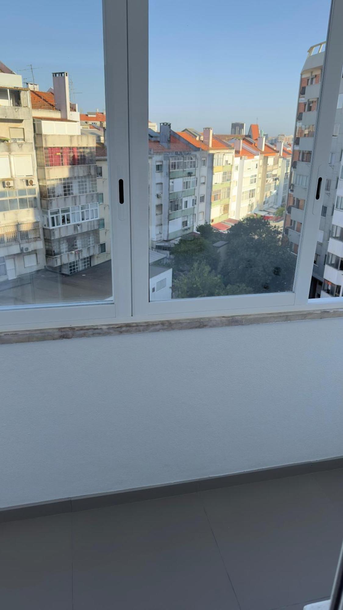 Room Alvalade Lizbona Zewnętrze zdjęcie